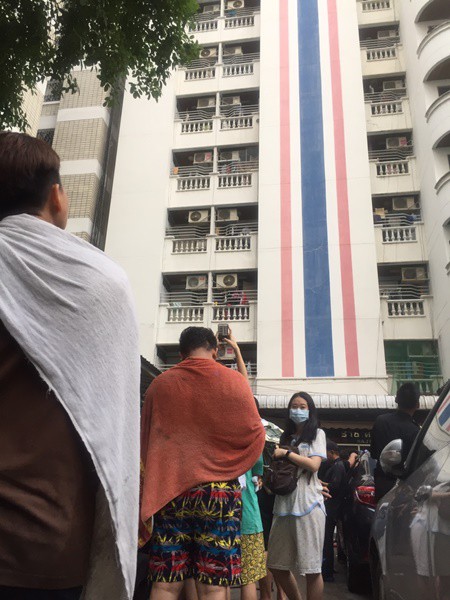Thái Lan: Chung cư 15 tầng bốc khói ngùn ngụt, 3 người dân thiệt mạng - Ảnh 4.