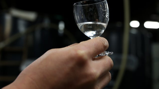 CNN bình chọn 15 thức uống hảo hạng nhất thế giới: Loại nước mà ngày nào ta cũng dùng bất ngờ nằm ở vị trí số 1 - Ảnh 1.