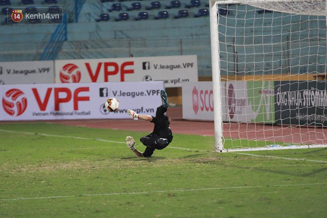 Sao U23 Việt Nam thi đấu dưới sức, Hà Nội vất vả đi tiếp ở Cúp Quốc gia sau loạt penalty cân não - Ảnh 12.