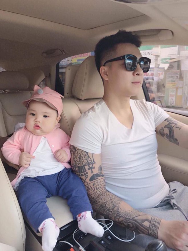 Sao nam Việt: Từng là soái ca sát gái hô biến thành ông bố bỉm sữa đảm đang - Ảnh 8. Sao nam Việt: Từng là soái ca 'sát gái' hô biến thành 'ông bố bỉm sữa' đảm đang 18