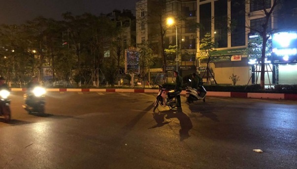 Những hình ảnh vụ tai nạn kéo lê người khiến dân mạng dạy sóng 6 Những hình ảnh vụ tai nạn kéo lê người khiến dân mạng dạy sóng 6