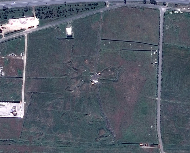 Hình ảnh vệ tinh mới nhất chứng minh Syria đã thiệt hại nặng nề sau vụ tấn công ngày 14/4 2