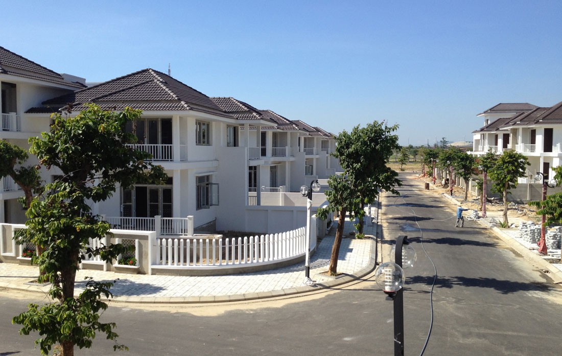 1 m2 đất ở nơi Giám đốc Công an Đà Nẵng có biệt thự giá cả trăm triệu - ảnh 4 Hình ảnh 1 m2 đất ở nơi Giám đốc Công an Đà Nẵng có biệt thự giá cả trăm triệu số 4