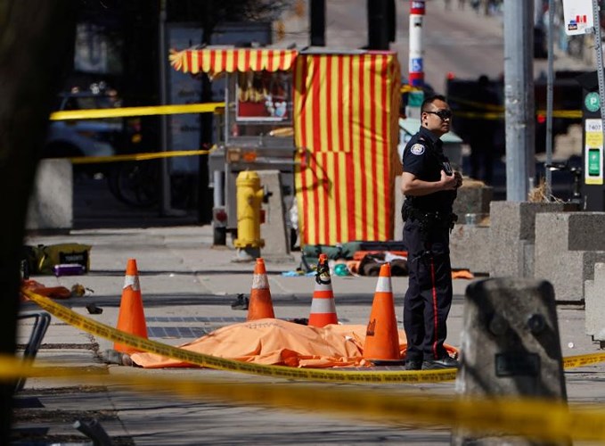 Canada: Kinh hoàng vụ xe tải lao vào đám đông khiến 10 người thiệt mạng 5