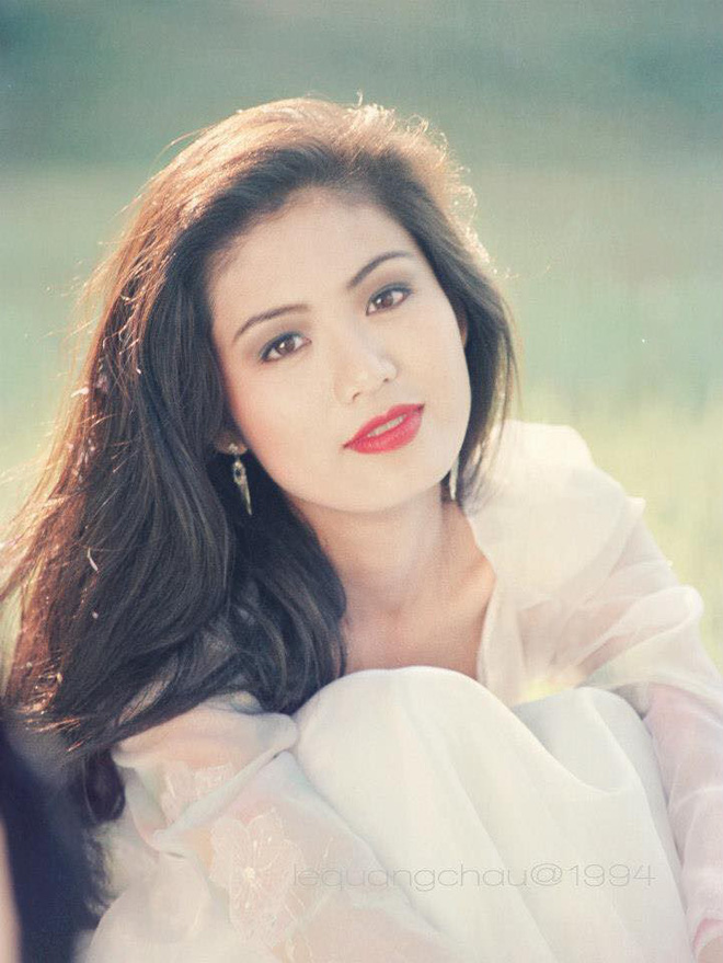 Nhan sắc trẻ đẹp bất chấp thời gian của Hoa hậu Việt Nam 1994 Nguyễn Thu Thủy sau 24 năm đăng quang - Ảnh 3.