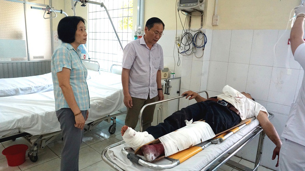 Hiện trường vụ tai nạn kinh hoàng, 3 cán bộ hưu trí ngành công an tử vong - Ảnh 13. Hiện trường vụ tai nạn kinh hoàng, 3 cán bộ hưu trí ngành công an tử vong 13