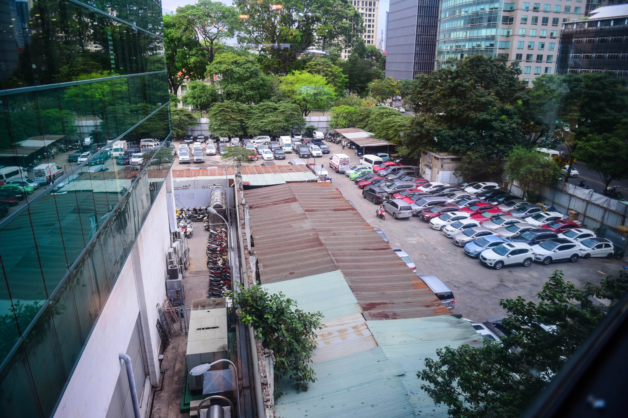 Cận cảnh khu đất vàng 5.000 m2 giữa Sài Gòn được cựu phó chủ tịch Nguyễn Thành Tài cho thuê giá rẻ - Ảnh 2. Cận cảnh khu đất vàng 5.000 m2 giữa Sài Gòn được cựu phó chủ tịch Nguyễn Thành Tài cho thuê giá rẻ - Ảnh 2.