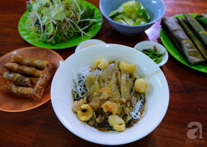 4 món ăn Việt Nam siêu nặng mùi, có món vừa ăn vừa phải bịt mũi mà vẫn được vạn người mê - Ảnh 3.