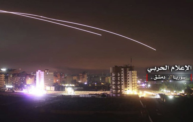 Không phải 20, Iran đã phóng 32 quả rocket tấn công Israel đêm 9/5 1