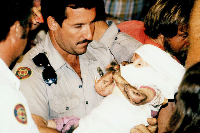 Cuộc giải cứu lịch sử của nước Mỹ: Baby Jessica - cô bé 18 tháng tuổi trở về từ cõi chết sau 2 ngày rưỡi mắc kẹt dưới hố sâu 6