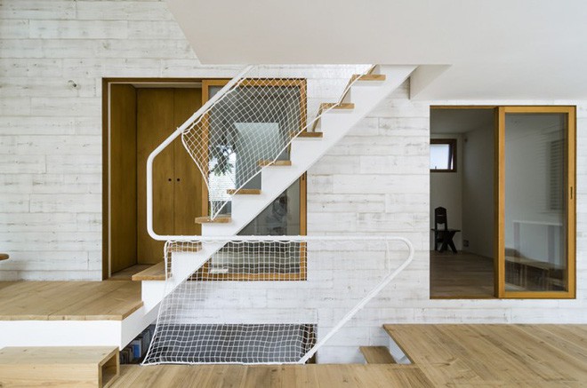 Ngôi nhà phố 43m² đẹp thanh bình với sân vườn xanh mát cây cỏ của gia đình trẻ ở ngay thủ đô Tokyo, Nhật Bản - ảnh 7 Ngôi nhà phố 43m² đẹp thanh bình với sân vườn xanh mát cây cỏ của gia đình trẻ ở ngay thủ đô Tokyo, Nhật Bản - Ảnh 7.