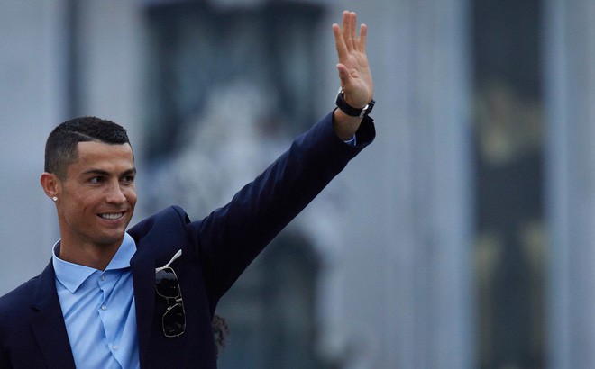  Mùa hè này, Cristiano Ronaldo sẽ có điều anh muốn - Ảnh 1.