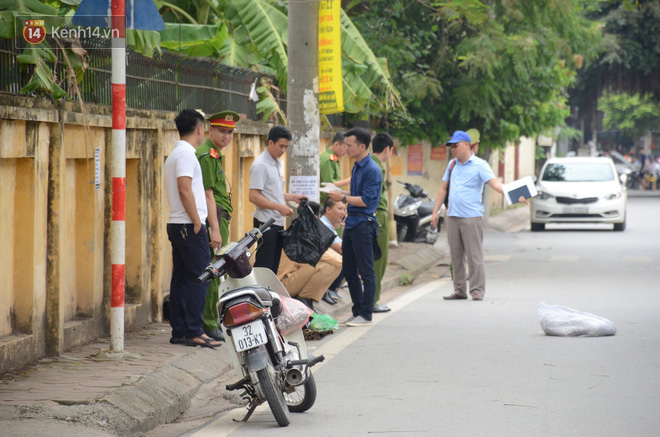 Bác sĩ trực tiếp cấp cứu nạn nhân vụ xe tải chạy lùi: 3 mẹ con đã tử vong trước khi vào viện, chúng tôi chưa từng thấy tai nạn nào thương tâm như vậy - Ảnh 4.