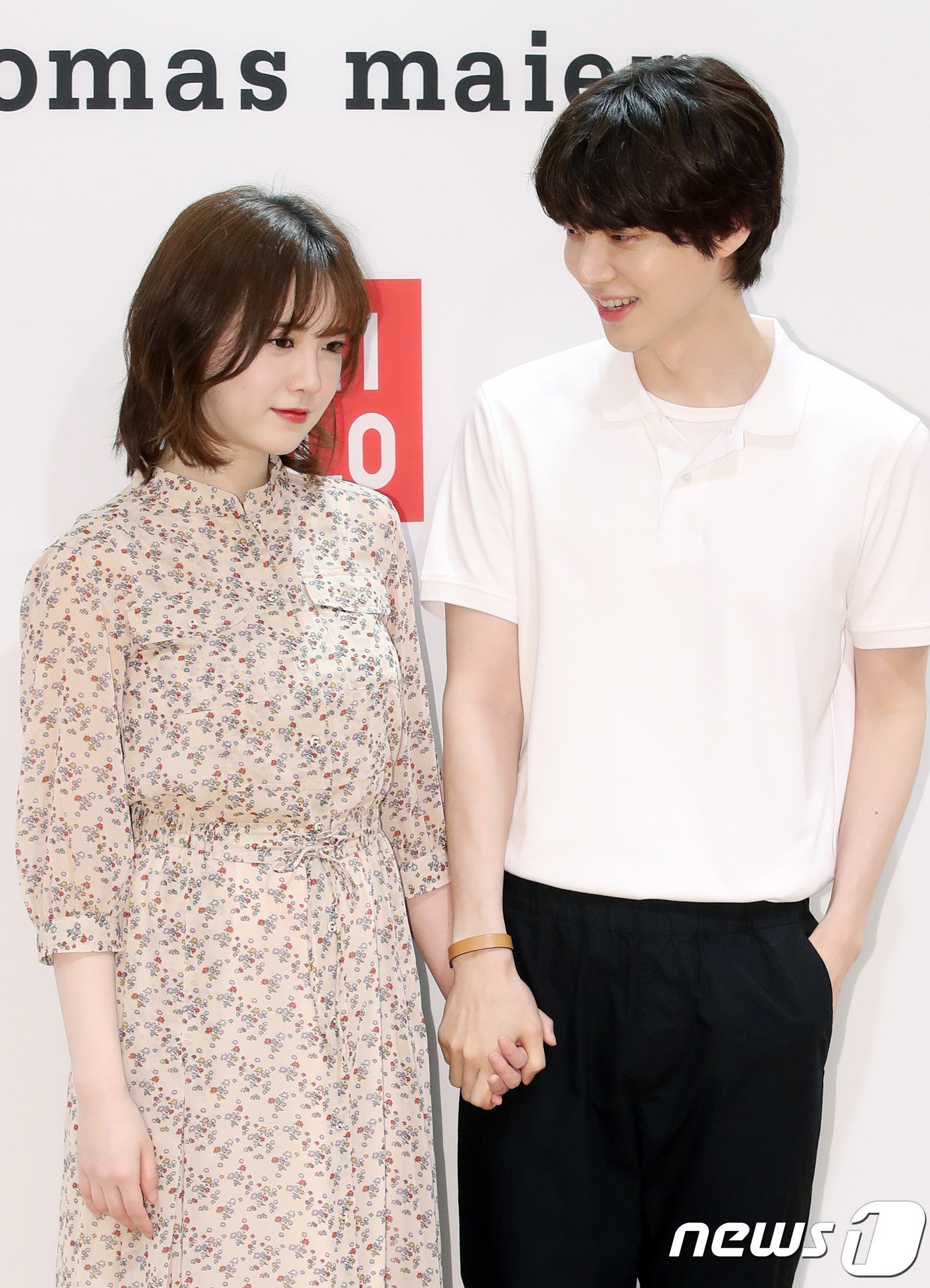 Vợ chồng Goo Hye Sun và Ahn Jae Hyun lần đầu cùng dự sự kiện: Gây sốt vì quá tình, không thể rời mắt khỏi nhau - Ảnh 19.