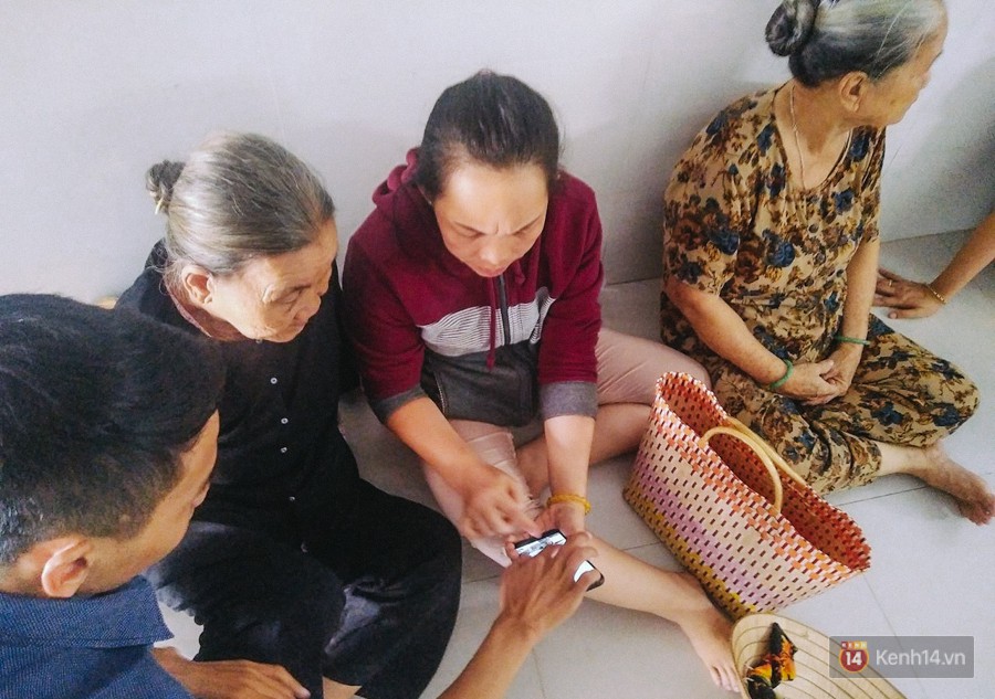 Vụ giết người chặt xác ở Sài Gòn: Mẹ nạn nhân muốn chết cùng con gái - Ảnh 3. Mẹ của cô gái bị bạn trai cũ giết hại rồi phân xác ở Sài Gòn: “Tôi từng mua xe và mở cửa hàng cho nó, sao nó nỡ nhẫn tâm với con tôi” 3