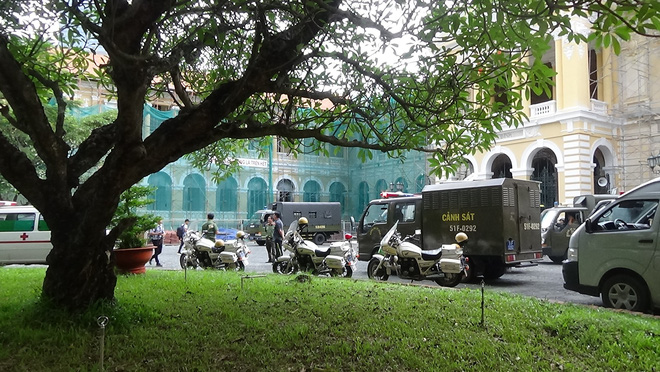 Vụ đặt bom sân bay Tân Sơn Nhất: Cô gái tham gia nhóm khủng bố vì thất nghiệp - Ảnh 3. Vụ đặt bom sân bay Tân Sơn Nhất: Cô gái tham gia nhóm khủng bố vì thất nghiệp 2