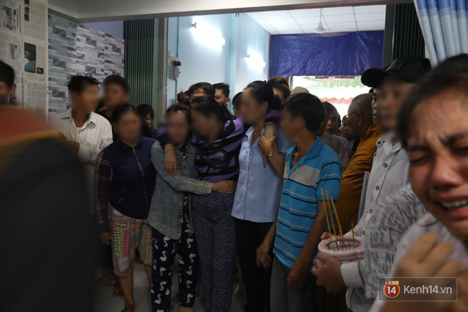 Vụ cô gái bị bạn trai cũ phân xác ở Sài Gòn: Chồng sắp cưới không đứng vững, liên tục gào khóc gọi tên người yêu trong tuyệt vọng - Ảnh 6. Vụ cô gái bị bạn trai cũ phân xác ở Sài Gòn: Chồng sắp cưới không đứng vững, liên tục gào khóc gọi tên người yêu trong tuyệt vọng 6