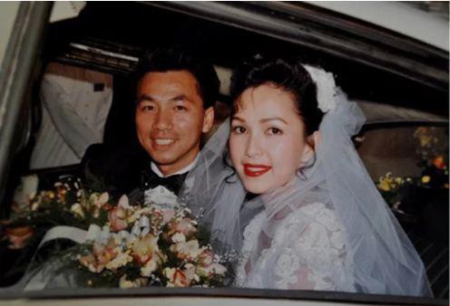 Ngắm loạt ảnh cưới những năm 80 - 90, bạn có nhận ra đây là sao Việt nào? - Ảnh 9.