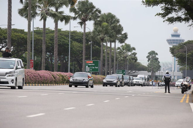 [ẢNH] Cận cảnh đoàn xe hộ tống hùng hậu của lãnh đạo Triều Tiên Kim Jong-un tại Singapore - Ảnh 9.