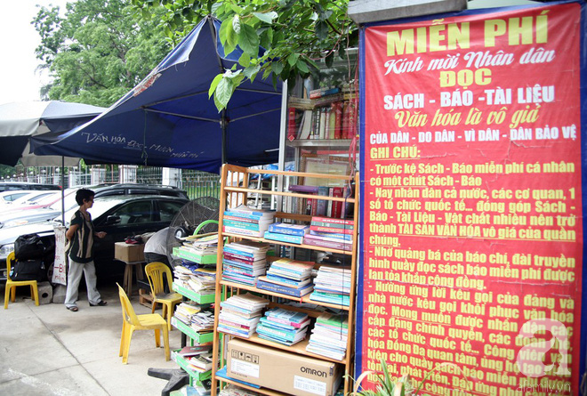 Chuyện bí mật về thư viện bên hàng rào Hà Nội của nữ giảng viên 74 tuổi yêu sách, dị ứng với smartphone - Ảnh 2.