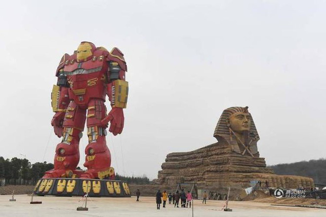 Ai Cập đệ đơn khiếu nại lên UNESCO vì Trung Quốc lại lén xây tượng nhân sư fake 1 to đẹp hơn cả bản gốc - Ảnh 3.