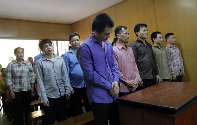 Băng nhóm giang hồ Sài Gòn tranh giành địa bàn, ăn tiền trên thân xác người bán dâm chuyển giới - Ảnh 1. Băng nhóm giang hồ Sài Gòn tranh giành địa bàn, 'ăn tiền' trên thân xác người bán dâm chuyển giới 1