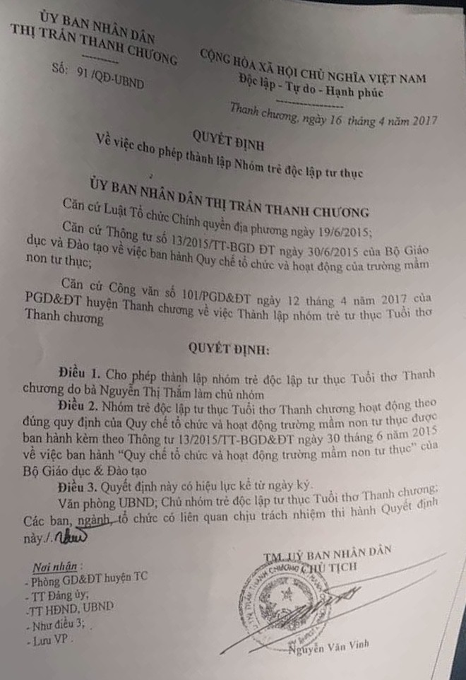Vụ các cô giáo quỳ xin không đóng cửa cơ sở mầm non: Tạm đóng cửa để hoàn thiện thủ tục 1 Vụ các cô giáo quỳ xin không đóng cửa cơ sở mầm non: Tạm đóng cửa để hoàn thiện thủ tục 1