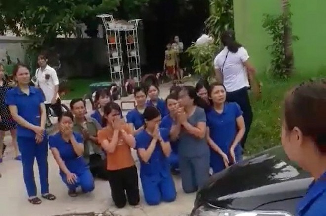 Vụ cô giáo quỳ xin: Chủ cơ sở mầm non thừa nhận sai và chủ động dừng hoạt động 4 Vụ cô giáo quỳ xin: Chủ cơ sở mầm non thừa nhận sai và chủ động dừng hoạt động 4