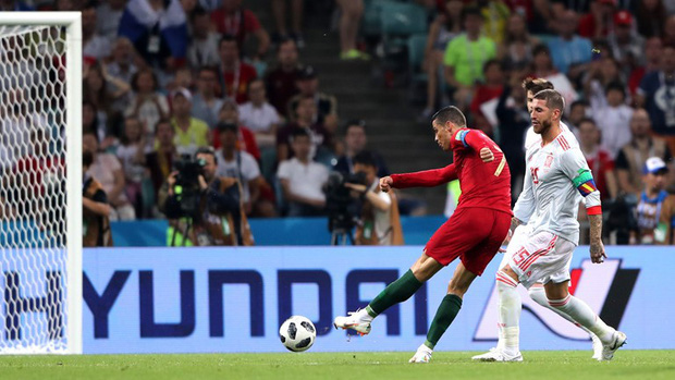 Bồ Đào Nha 3-3 Tây Ban Nha: Cả thế giới ngả mũ thán phục Ronaldo - Ảnh 8.