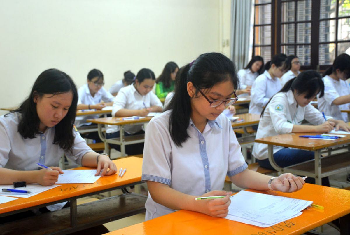 Hà Nội: Lập đường dây nóng phục vụ kỳ thi THPT quốc gia 2