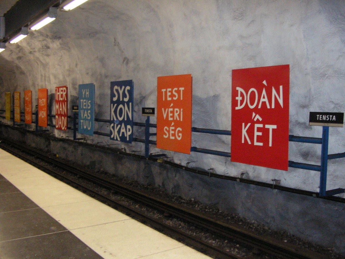 Bên trong những ga tàu điện ngầm đẹp hơn cả triển lãm nghệ thuật tại Thụy Điển - Ảnh 17.
