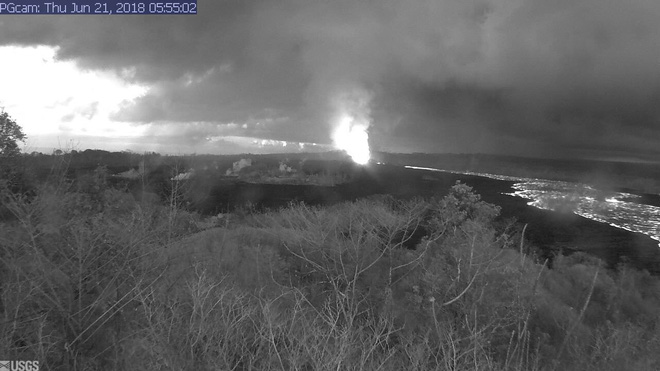 Sau khi hút gần sạch nước hồ, núi lửa ở Hawaii có nguy cơ gây tai họa mới - Ảnh 8.