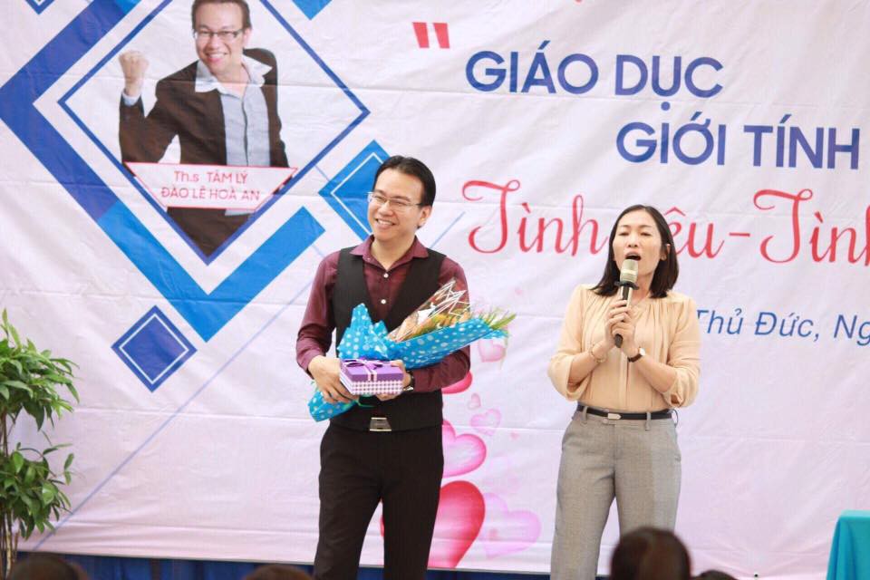 TS Đào Lê Hòa An nói về tình dục học đường: Cái quan trọng không phải TS Đào Lê Hòa An nói về tình dục học đường: Cái quan trọng không phải