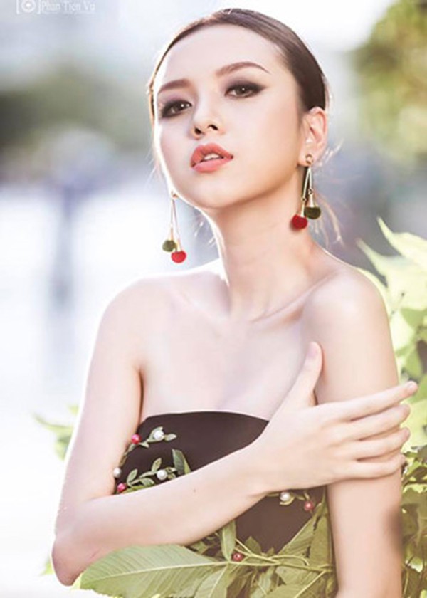 Cô em gái gợi cảm, là ứng viên Hoa hậu Việt Nam của “Nữ hoàng sắc đẹp” Vũ Hoàng Điệp - Ảnh 8.
