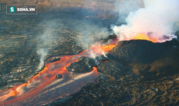 Sau khi hút gần sạch nước hồ, núi lửa ở Hawaii có nguy cơ gây tai họa mới - Ảnh 2.