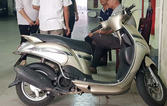 Vụ giết người ném xác xuống sông: Nghi phạm nợ rất nhiều tiền 3 Vụ giết người ném xác xuống sông: Nghi phạm nợ rất nhiều tiền 3