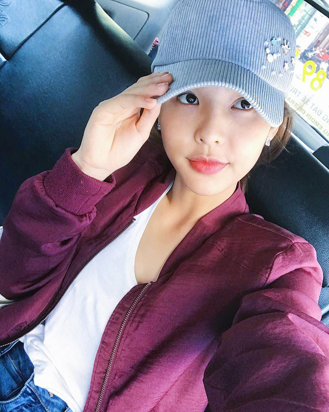 Lộ diện cô bạn gái xinh đẹp của chàng cảnh sát Mr. Cần Trô phim Ngày ấy mình đã yêu đang gây sốt mạng? - Ảnh 5. Lộ diện cô bạn gái xinh đẹp của chàng cảnh sát Mr. Cần Trô phim Ngày ấy mình đã yêu đang gây sốt mạng? - Ảnh 5.