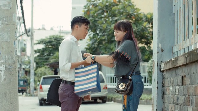 Lộ diện cô bạn gái xinh đẹp của chàng cảnh sát Mr. Cần Trô phim Ngày ấy mình đã yêu đang gây sốt mạng? - Ảnh 3. Lộ diện cô bạn gái xinh đẹp của chàng cảnh sát Mr. Cần Trô phim Ngày ấy mình đã yêu đang gây sốt mạng? - Ảnh 3.