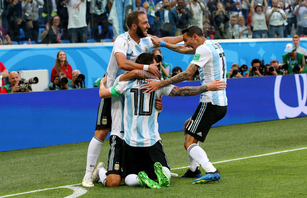 50 sắc thái của Lionel Messi trong trận thắng kịch tính Nigeria - Ảnh 3. '50 sắc thái' của Lionel Messi trong trận thắng kịch tính Nigeria 3
