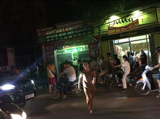Cô gái ở Hưng Yên trình báo bị hiếp dâm trong cửa hàng điện thoại - Ảnh 1. Vụ cô gái bị hiếp dâm trong cửa hàng điện thoại: Nạn nhân là mối hàng quen 1