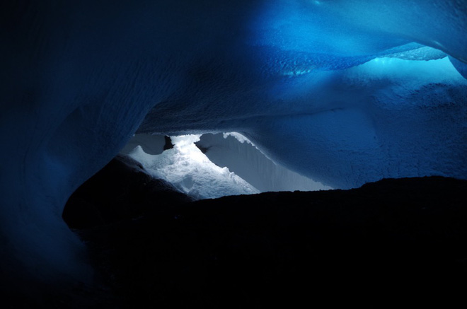 Thám hiểm hang băng ở độ cao gần 4000m: Phát hiện sinh vật lạ, khoa học chưa từng biết - Ảnh 10.
