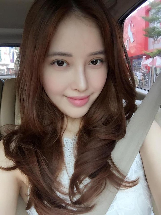 4 cô em gái xinh đẹp của các nàng Hoa hậu Việt: Người kín tiếng với cuộc sống gia đình, người giàu có, kém duyên với cuộc thi nhan sắc - Ảnh 11.