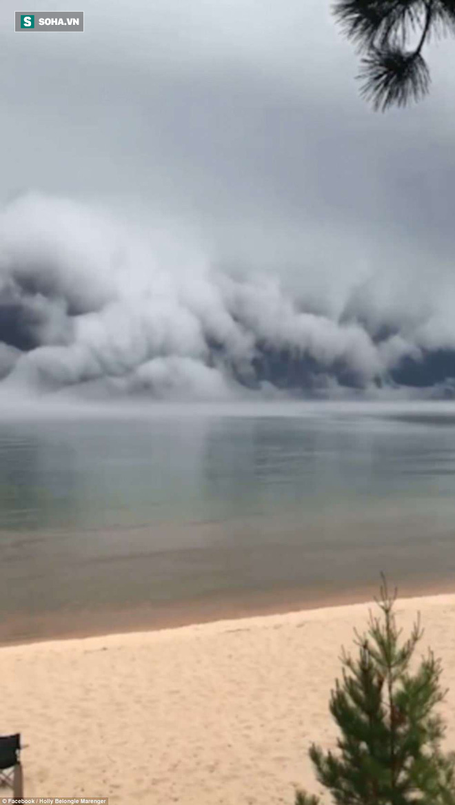 Cảnh tượng mây sóng thần khổng lồ làm giảm 11 độ C ở Michigan là gì? - Ảnh 2.