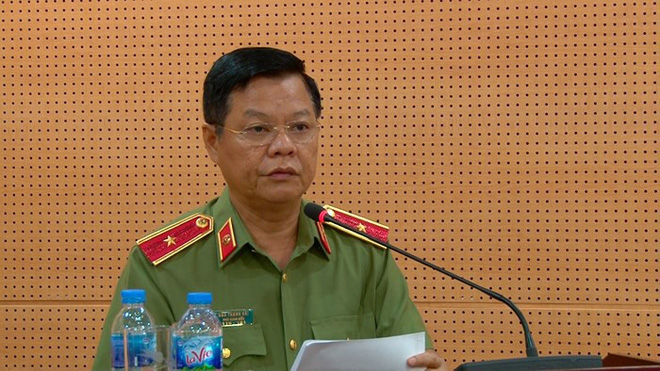 Tướng Đào Thanh Hải: Tàu cảnh sát đường thủy cạnh tàu cát tặc không phải của Hà Nội 1