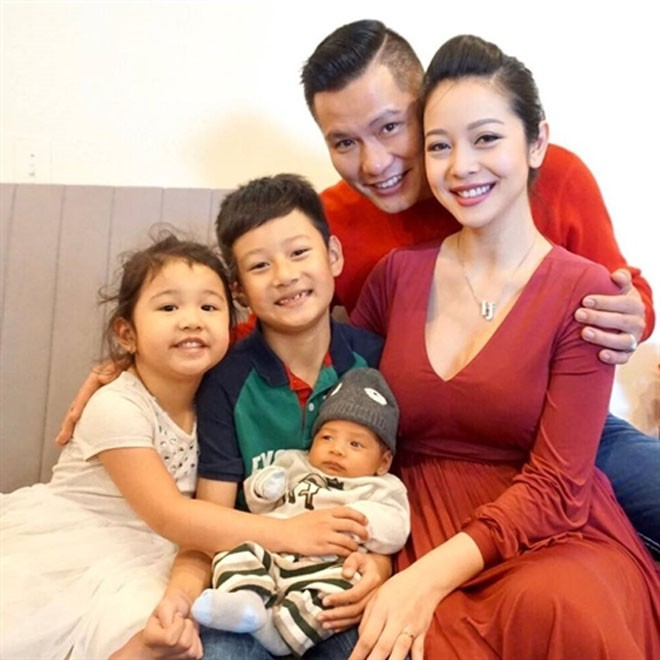 4 ông chồng đại gia vừa giàu nứt đố đổ vách vừa điển trai, phong độ của mỹ nhân Việt - Ảnh 23. 4 ông chồng đại gia vừa giàu nứt đố đổ vách vừa điển trai, phong độ của mỹ nhân Việt 23