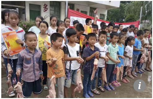 Vừa cảm động vừa thực tế: Học sinh giỏi ở Trung Quốc được nhà trường thưởng 600g thịt lợn - Ảnh 3.
