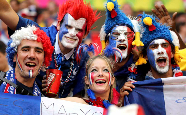 HLV Pháp Deschamps đưa tuyển Pháp vào chung kết World Cup 2018 - Ảnh 1.