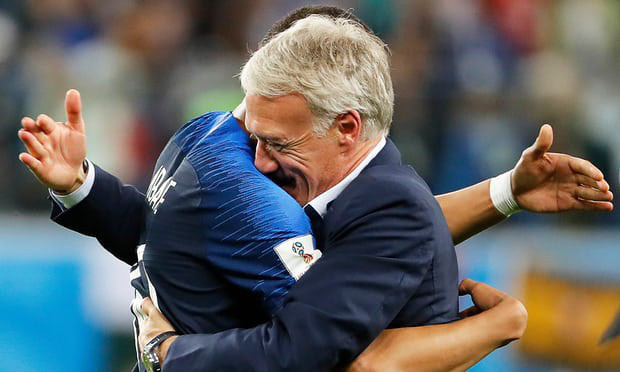 HLV Pháp Deschamps đưa tuyển Pháp vào chung kết World Cup 2018 - Ảnh 2.