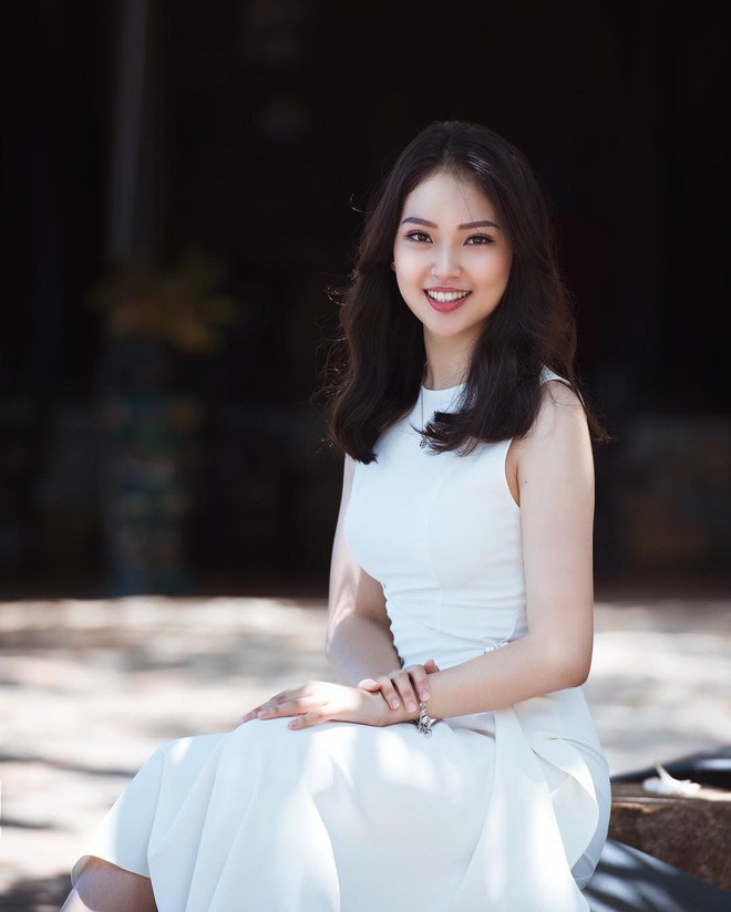 Thế hệ mỹ nhân 10x thi Hoa hậu Việt Nam 2018: Toàn nữ sinh vừa thi tốt nghiệp, xinh đẹp và sở hữu thành tích ấn tượng - Ảnh 1.