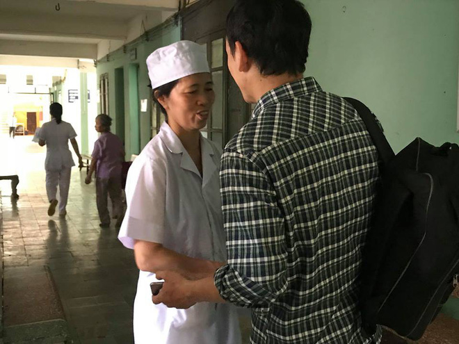Hai nữ hộ sinh trao nhầm con liên tục khóc: Do nhầm tã lót chứ không cố tình tráo con - Ảnh 1. BVĐK huyện Ba Vì: Việc trao nhầm con chỉ là vô ý, kỷ luật khiển trách Đảng một nữ hộ sinh 3